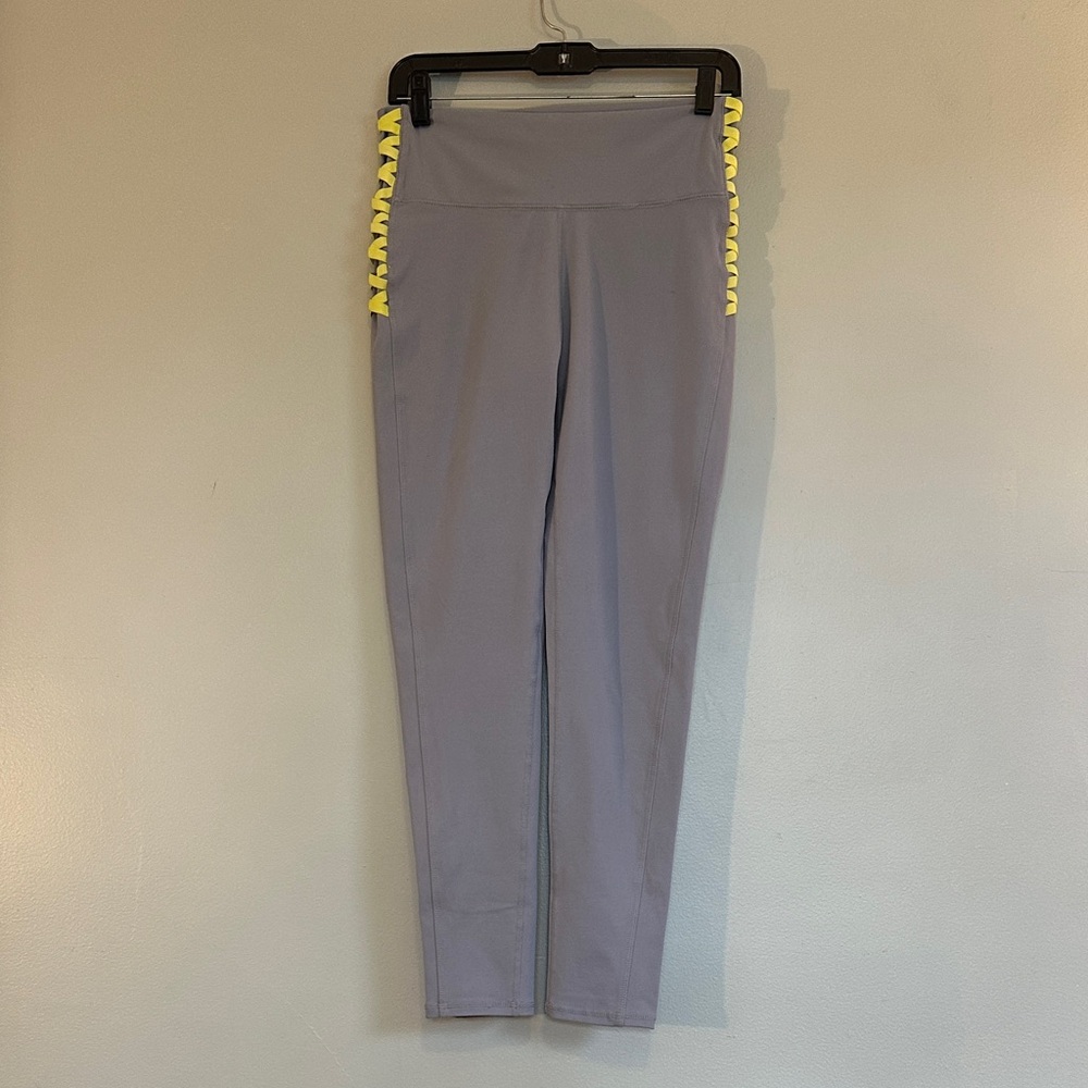 VGUC Fabletics Gray Active leggings  - size large